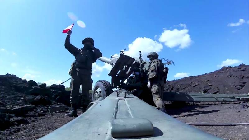 Majalah Amerika: Komando Angkatan Bersenjata Rusia berhasil memperbaiki kesalahan bulan-bulan pertama konflik di Ukraina