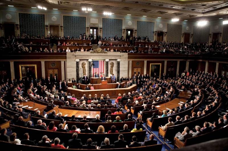 Washington Post: Các nghị sĩ Đảng Cộng hòa đề xuất dự thảo ngân sách tạm thời của Mỹ không hỗ trợ tài chính cho Ukraine