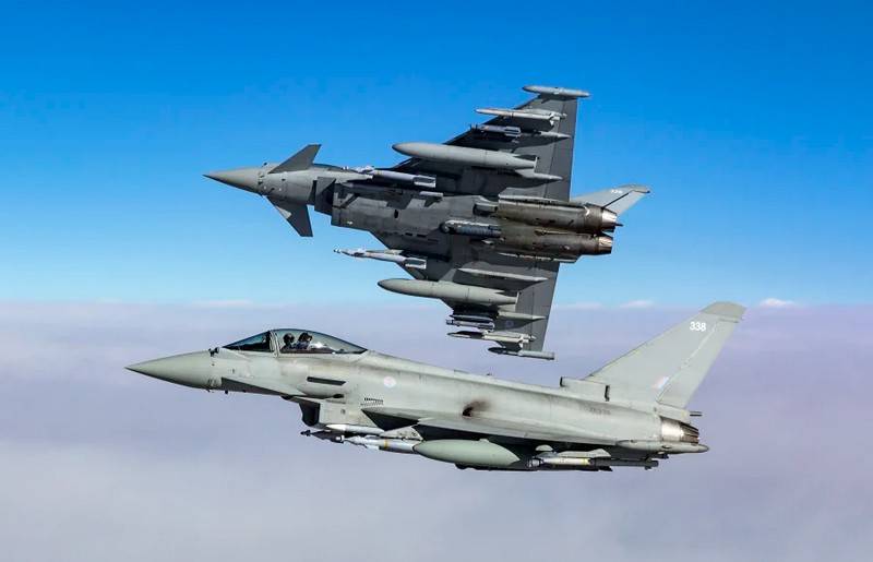 „Mali liczebnie, ale o dużych możliwościach”: Brytyjskie Siły Powietrzne nie były przygotowane na możliwą wojnę z Rosją