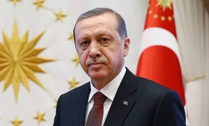 Блумберг: Ердоган позвао лидере Г20 да се повинују захтевима Русије и наставе договор о житу