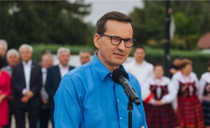 ポーランド首相、ゼレンスキー氏に「ポーランド人を二度と侮辱しない」