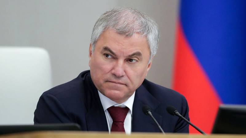 Presidente della Duma di Stato: Gli Stati Uniti e l’UE hanno perso la “guerra di logoramento” contro la Russia