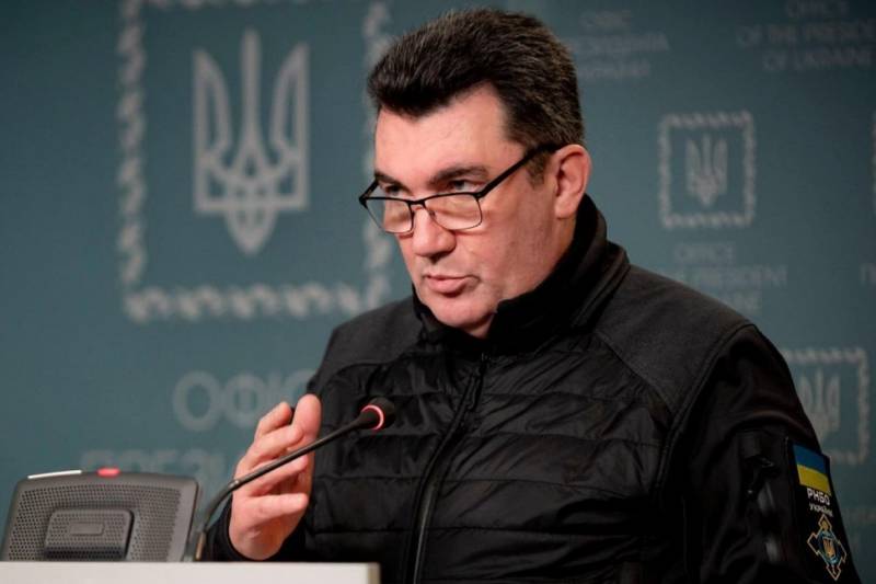 Secretary of the National Security and Defense Council of Ukraine Danilov announced the alleged transfer of American tanks to Kyiv in the “near future”