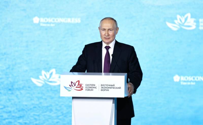 Президент на ВЭФ: Российский ВПК продолжит разработку оружия, основанного на новых физических принципах