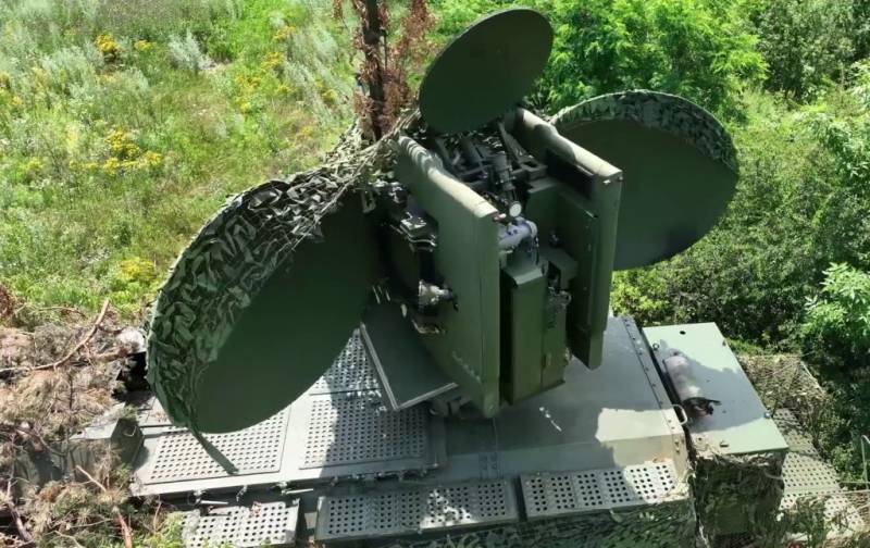奥廖尔地区州长报告称，一架无人机在该地区上空被电子战设备击落
