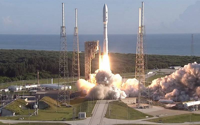 “Saldırganlığı önlemek için”: ABD, Rus ve Çin uydularının faaliyetlerini izlemek için bir yörünge takımyıldızı yaratıyor