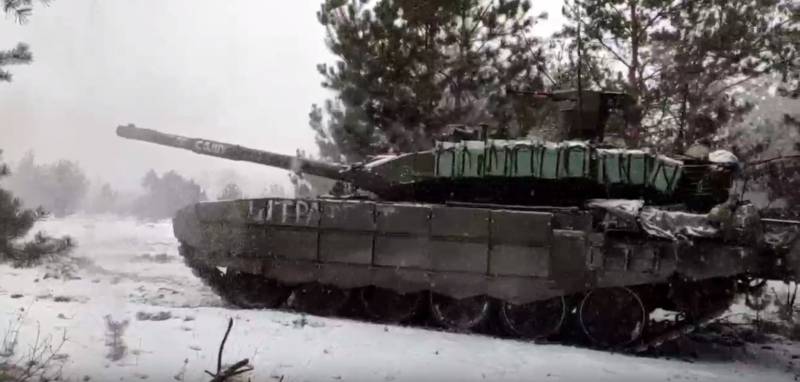 Т-90М ведёт огонь с закрытой огневой позиции