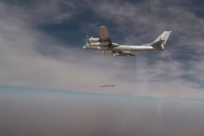 Médias ukrainiens : Après avoir pénétré dans l'espace aérien ukrainien, les missiles russes changent constamment de direction de vol