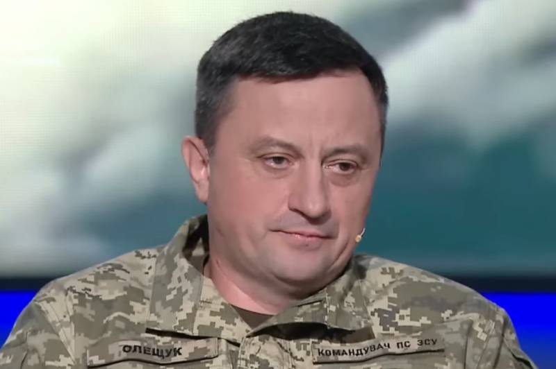 Velitel ukrajinského letectva poděkoval pilotům ukrajinských ozbrojených sil za útok na Sevastopol