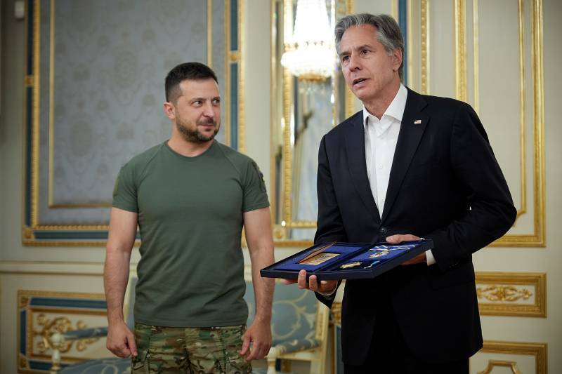 Sekretarz stanu USA Blinken przybywa do Kijowa, aby ogłosić dodatkową pomoc