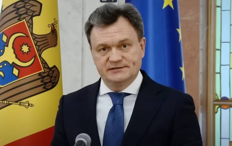 As autoridades moldavas permitem a perda do estatuto de Estado em troca da adesão à UE e à NATO