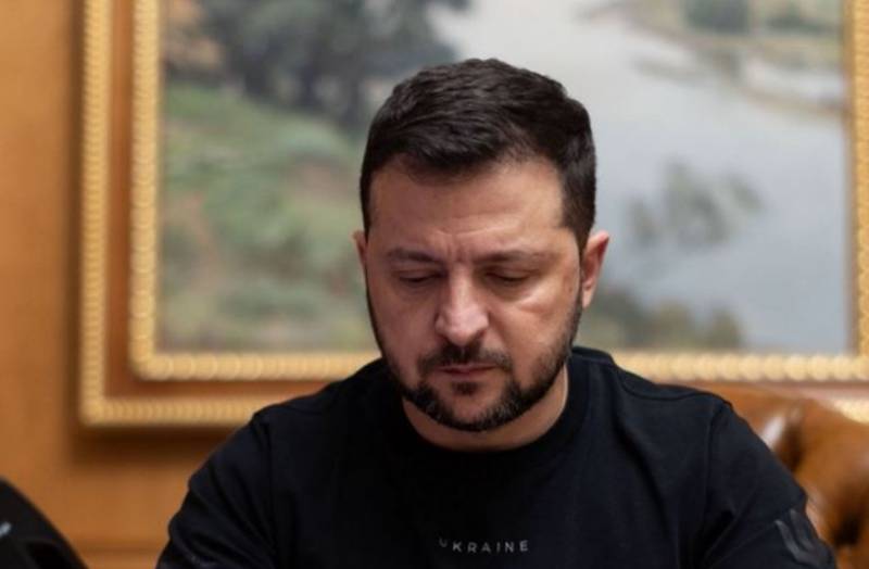 Саветник шефа ДНР: Зеленски има користи од наставка украјинске кризе, иначе ће му се судити