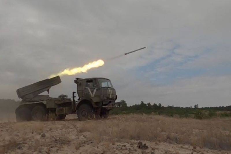 تشدید اقدامات نیروهای مسلح روسیه در نزدیکی Avdeevka به پیشبرد دفاع دشمن در مناطق دیگر کمک می کند.