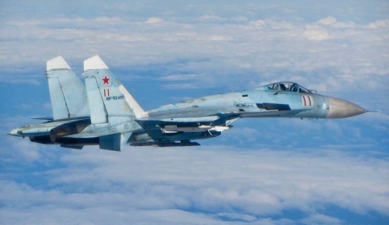 De Russische Su-27-jager voorkwam dat Amerikaanse bommenwerpers de Russische grens boven de Oostzee zouden schenden