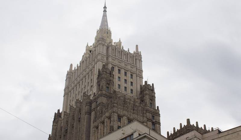 Russian Foreign Ministry: until the West abandons its policy of containing Moscow, dialogue will not resume
