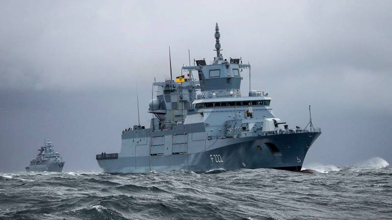 “Rus tehdidi geri döndü”: Batı basını denizaltılarla savaşabilecek bir firkateyn yaratılması çağrısında bulunuyor