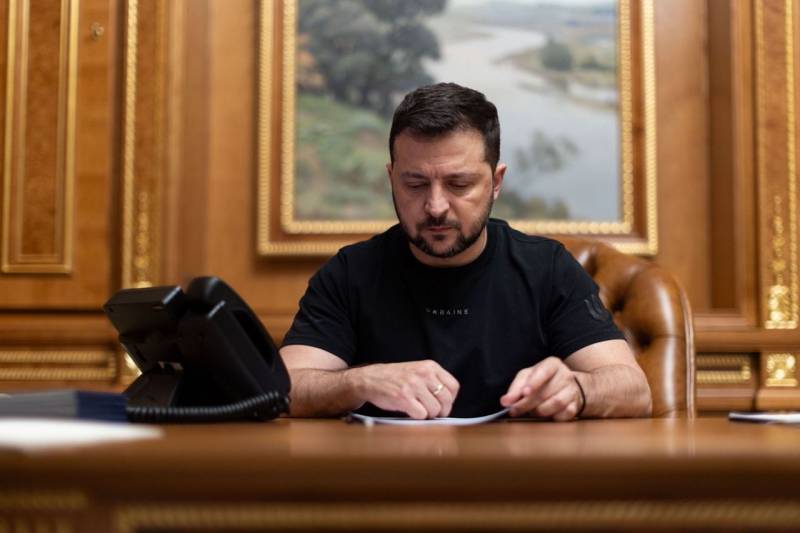 El jefe del régimen de Kiev exigió que la prensa no escriba sobre corrupción hasta el final de las hostilidades