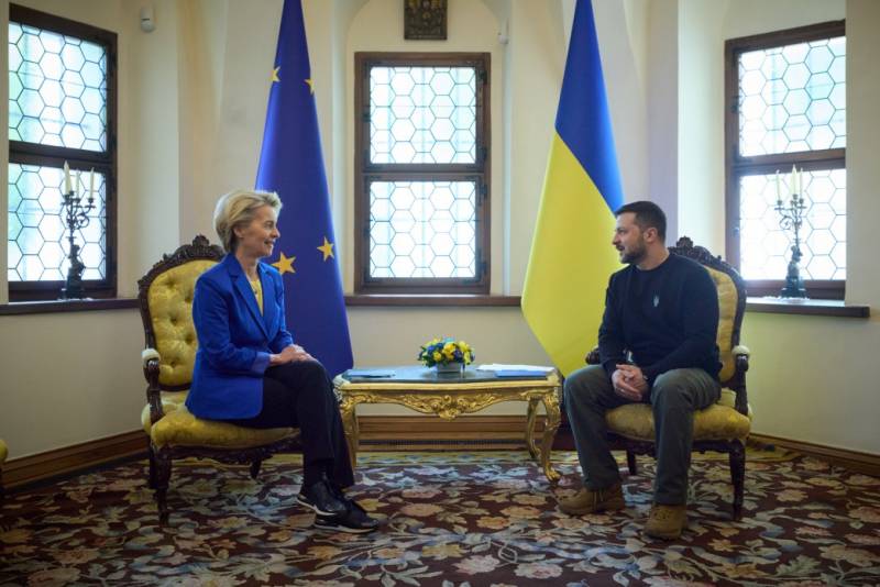 بروکسل در حال آماده سازی مذاکرات برای الحاق اوکراین به اتحادیه اروپا، علیرغم عدم رعایت این کشور از معیارهای انتخاب است.