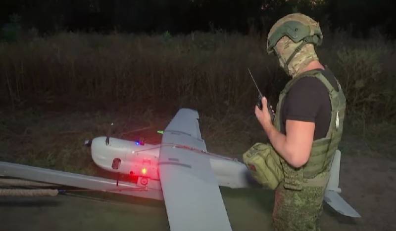 Zástupce velení ukrajinských ozbrojených sil: Ruské průzkumné drony začaly létat hluboko na Ukrajinu, aby monitorovaly situaci