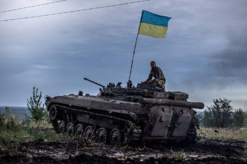 Nhà Trắng đang chuẩn bị gói viện trợ quân sự mới cho Kiev trị giá hai trăm triệu đô la