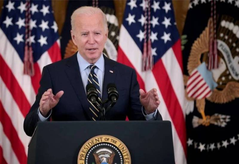 Amerikaanse editie: Biden kon de Amerikanen niet overtuigen van de noodzaak om Kiev te helpen