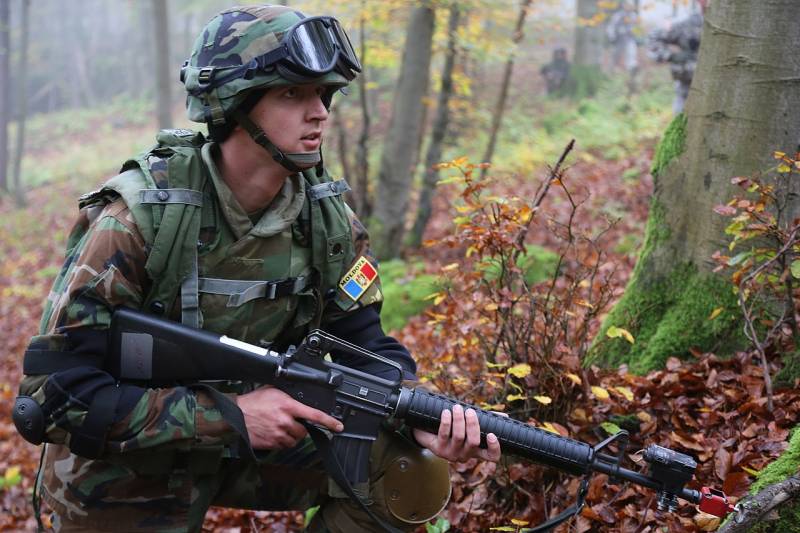沿ドニエストル外務省長官はモルドバの軍事化と軍事準備の可能性を結びつけた
