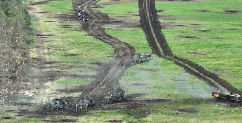 Rabotino와 Verbovoye 사이 지역에서 러시아군은 하루 만에 XNUMX대의 Leopard 탱크를 파괴했습니다.