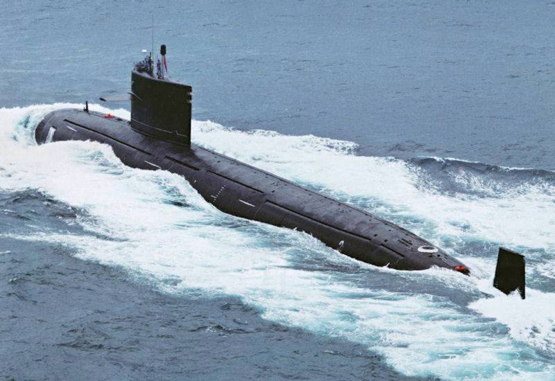 Brittilehti: Britannian tiedustelupalvelu saattoi jäljittää Kiinan laivaston upotetun sukellusveneen PLA:n upseerin Apple-kellon kautta