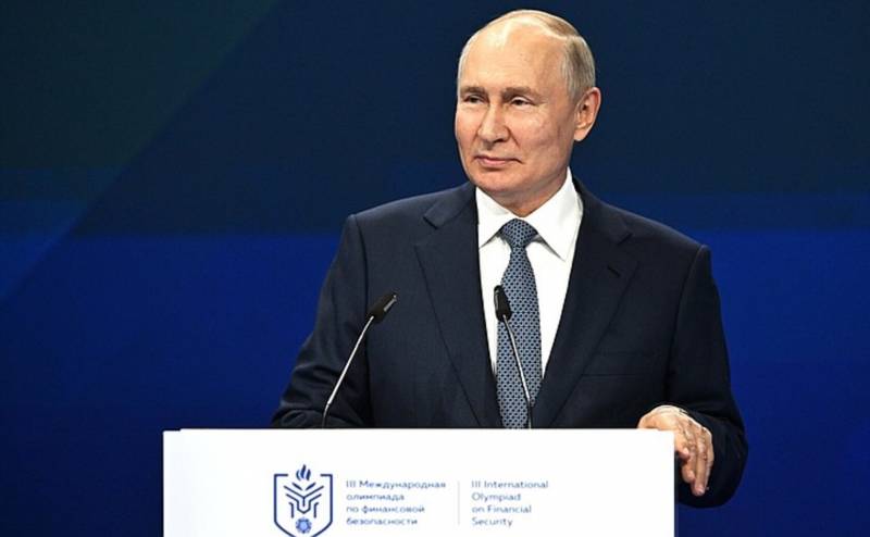 Rysslands president tillkännagav oundvikligheten av inrättandet av en multipolär modell av världsordningen
