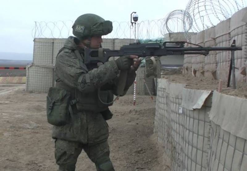 Ryska försvarsministeriet: Ryska fredsbevarande styrkor har stängt tre observationsposter i Karabach