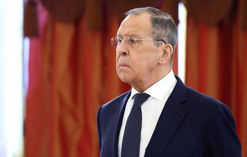 Rysslands utrikesminister: Moskva förväntar sig uppmaningar från väst om ett slut på fientligheterna mellan Israel och Palestina