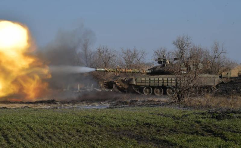 לכיוון דונייצק, הכוחות המזוינים הרוסים תקפו לפתע את עמדות הכוחות המזוינים של אוקראינה באזור ניו יורק (נובגורודסקו) לכיוון יוריבקה.
