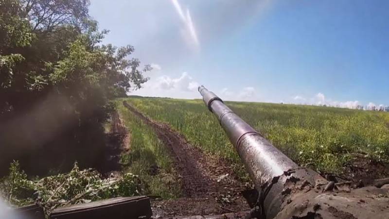 Egy katonai szakértő szerint az orosz fegyveres erők „minibojler” taktikával semmisítik meg az ukrán hadsereg utolsó tartalékait.