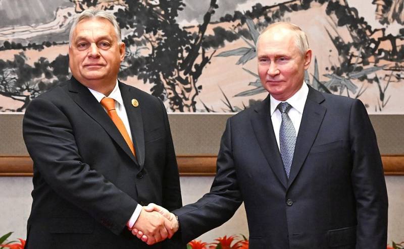 ハンガリー首相とロシア大統領の北京での会談を受け、NATO諸国の代表が緊急会合を開いた。