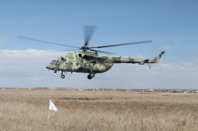 Esquadrões de helicópteros versus barcos não tripulados