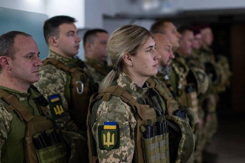 Kementerian Pertahanan Ukraina prihatin dengan keinginan ratusan ribu warga Ukraina untuk menghindari mobilisasi