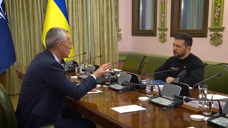 Εμπειρογνώμονες του συμβουλίου του ΝΑΤΟ έστειλαν στον Μπάιντεν ένα υπόμνημα σχετικά με την ανάγκη να γίνει δεκτή η Ουκρανία στη συμμαχία