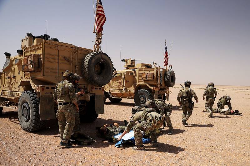I media arabi hanno riferito del bombardamento di una base dell'esercito americano nel nord-est della Siria