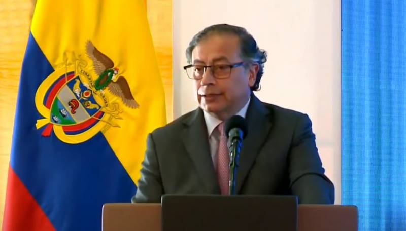 Президент Колумбии заявил о введении оружейного эмбарго в отношении США и произраильских стран