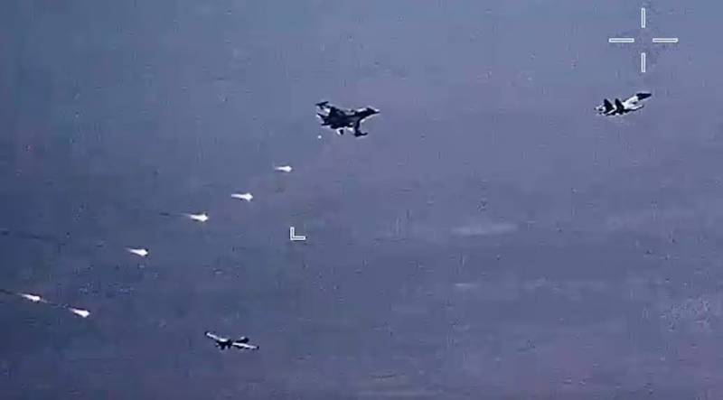 Торопец после атаки беспилотников. Атака бпла. Торопец после атаки беспилотников. Аэропорт псков. Лелека беспилотник.