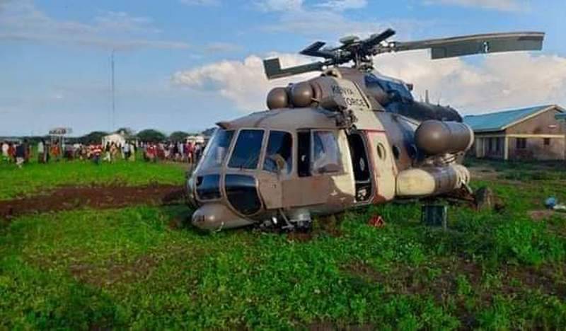 Теперь остался только один вертолет: кадры падения Ми-171Э ВВС Кении