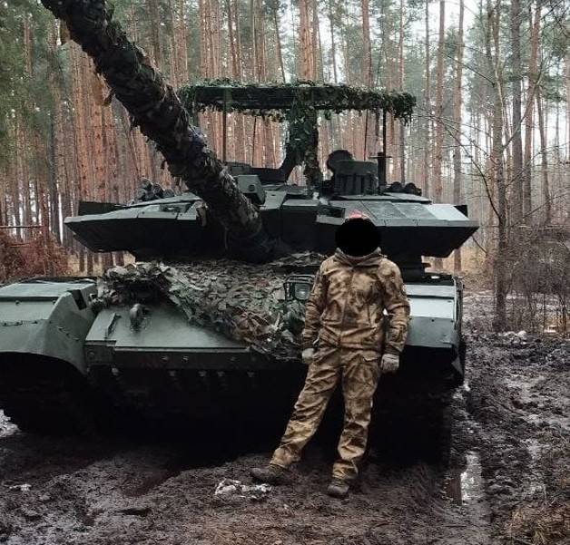 На глупую «фотожабу» танка Т-62М с башней от Т-90М повелись даже в Forbes