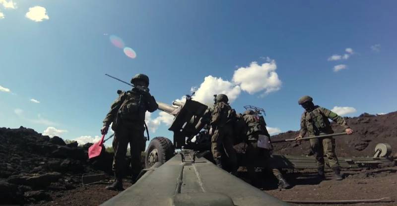 Corrispondente militare: Lo Stato Maggiore delle Forze Armate russe ha deciso di creare una scuola di artiglieria nel Paese