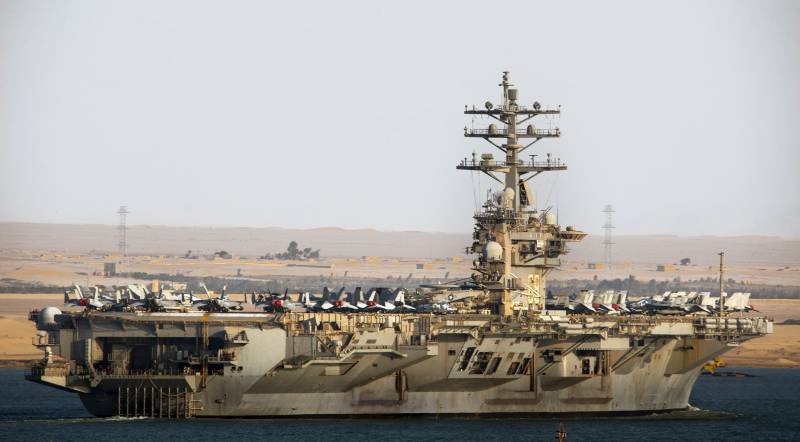 Ударная АУГ ВМС США во главе с авианосцем USS Dwight D. Eisenhower (CVN-69) вошла в Персидский залив