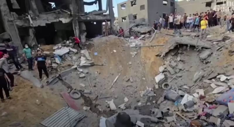 巴勒斯坦卫生部：以色列爆炸造成加沙地带死亡人数已超万人