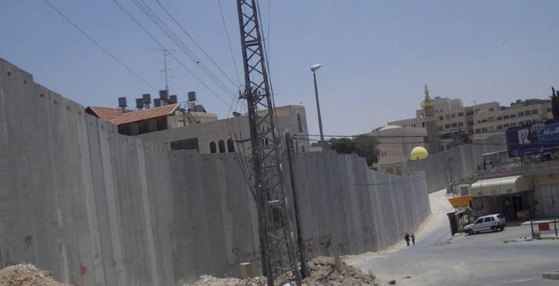 Израильский журналист: Мы окружили себя не только физическими стенами, но и ментальными