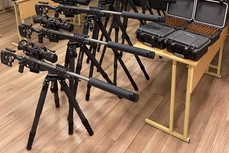 Российские снайперы в зоне СВО получили новую партию высокоточных винтовок Raptor Tactical .338 LM