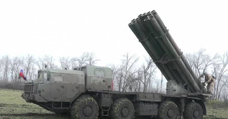 Ministère de la Défense de la Fédération de Russie : Les troupes russes ont détruit les dépôts de munitions de la brigade des forces spéciales des forces armées ukrainiennes près de Volchansk et Ogurtsovo dans la région de Kharkov