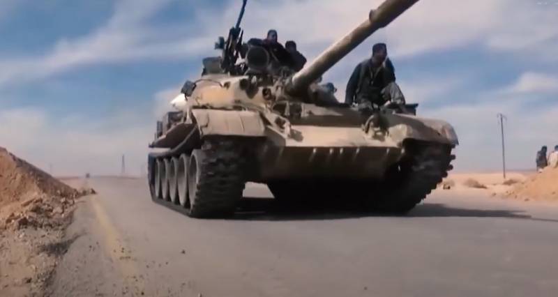 Сирийские силы атакуют американский контингент и поддерживаемые им курдские отряды в провинции Дейр-эз-Зор, в районе месторождений нефти