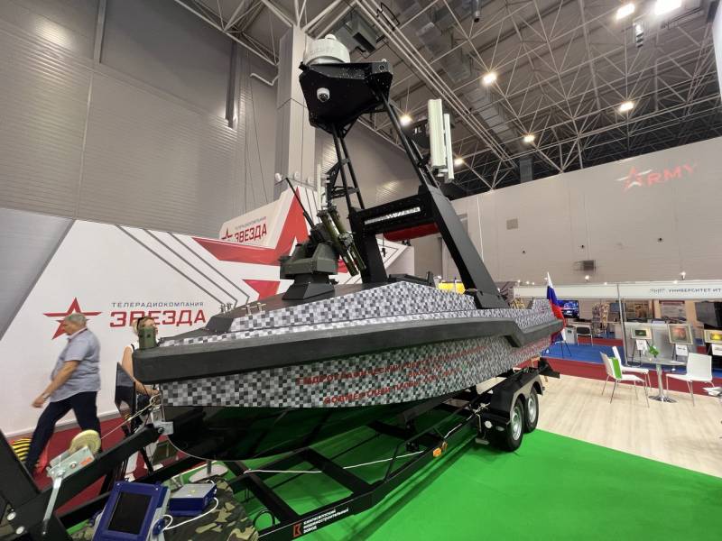 Barcos não tripulados "Vizir-700" entrarão em operação militar experimental